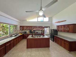 House for Sale in Veracruz - 4 bedrooms