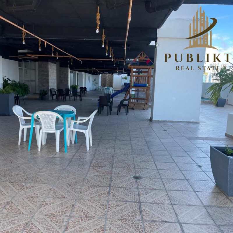 Remodeled kitchen with granite counters, black cabinets, stainless steel appliances PH Plaza Valencia