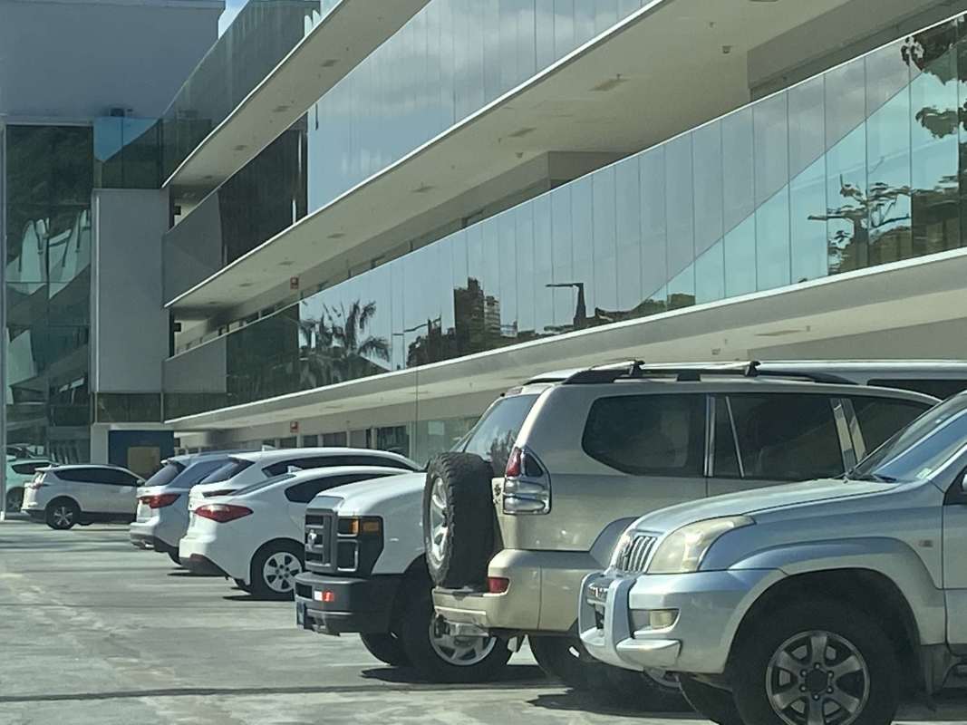 Storefront retail office with glass front in Terrazas de Albrook Panama