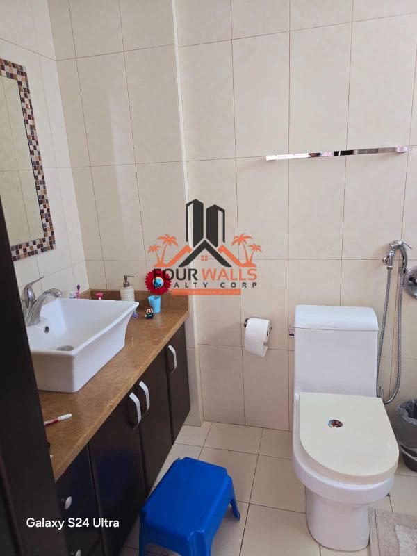 Master bedroom luxury suite with panoramic balcony PH Titanium Costa del Este