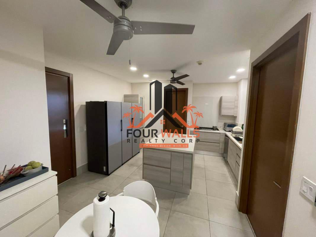 Spacious dining area integrated to living room at PH The Reserve Santa María Panama