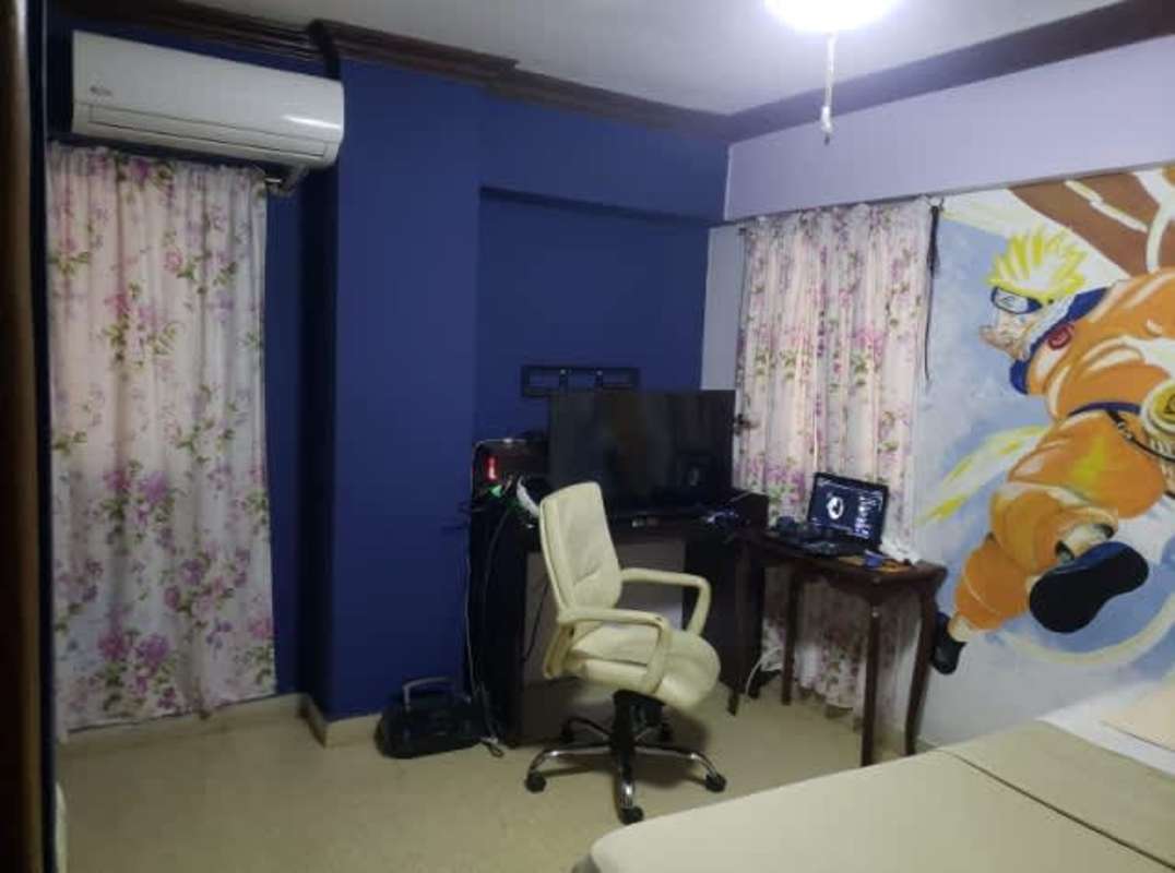 Bedroom study with anime mural AC blue wall PH Anayansi Bella Vista Panama