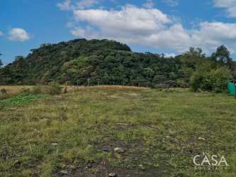 Vacant mountain lot bordering river with Volcán Barú view Paso Ancho Panama