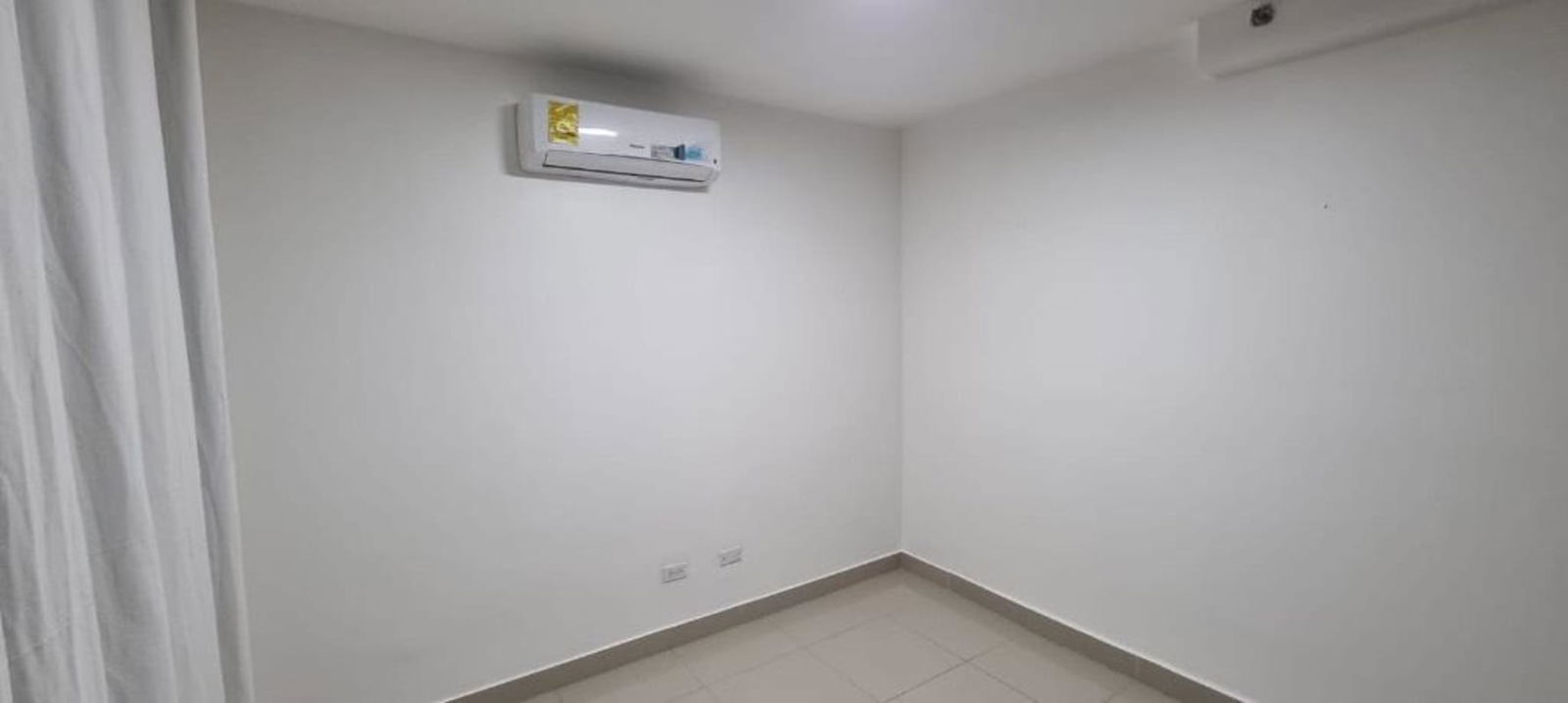 2BR Furnished Apartment for Rent PH Parque Lefevre Panama