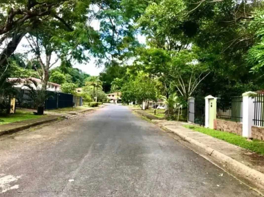 Luxury Family Home for Sale Clayton Village Panama