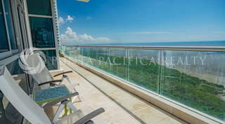 Penthouse Apartment for Sale in Costa del Este - 3 bedrooms