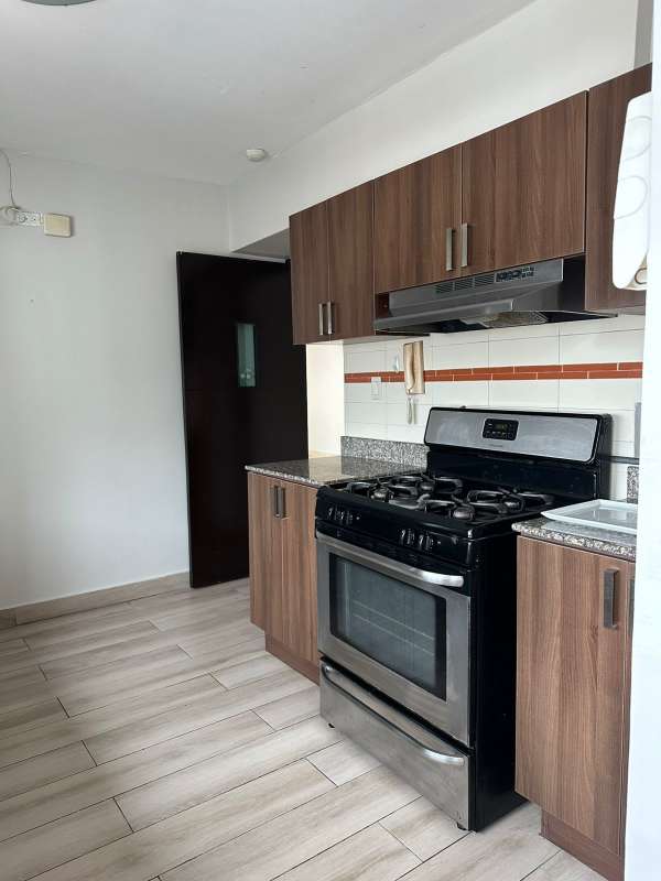 Luxury rooftop pool terrace with skyline view PH Vista del Cangrejo El Cangrejo Panama