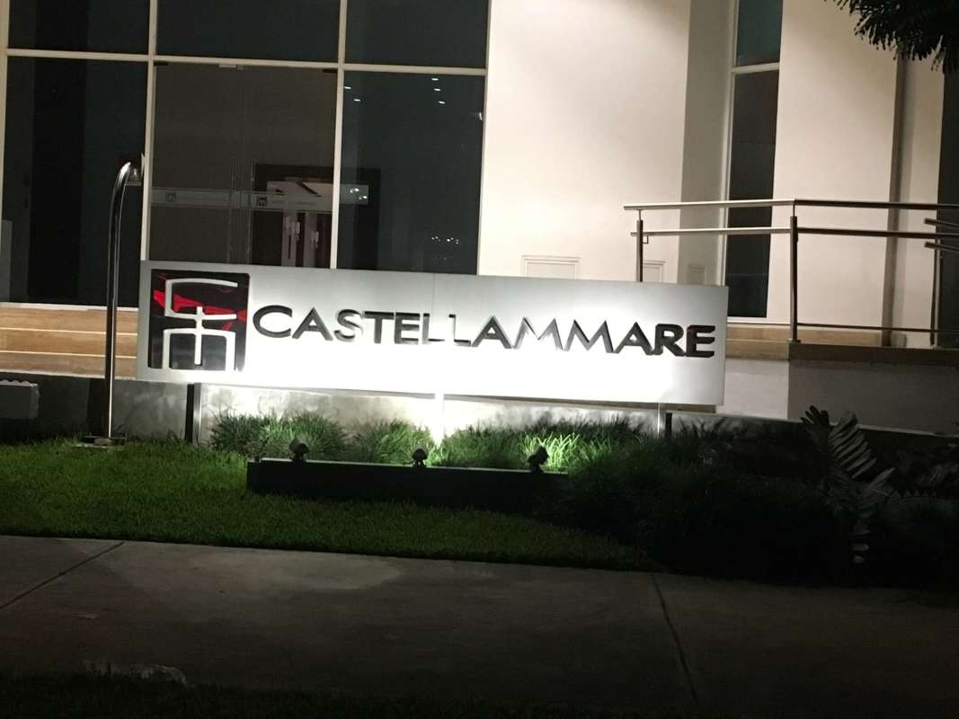 Luxurious bathroom with double sinks, glass shower and marble tiles PH Castellammare Costa del Este Panama