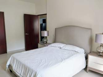 Covered terrace with garden views PH River Valley Panama Pacifico