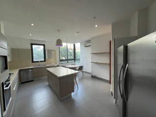 Apartment for Rent in Santa María - 4 bedrooms