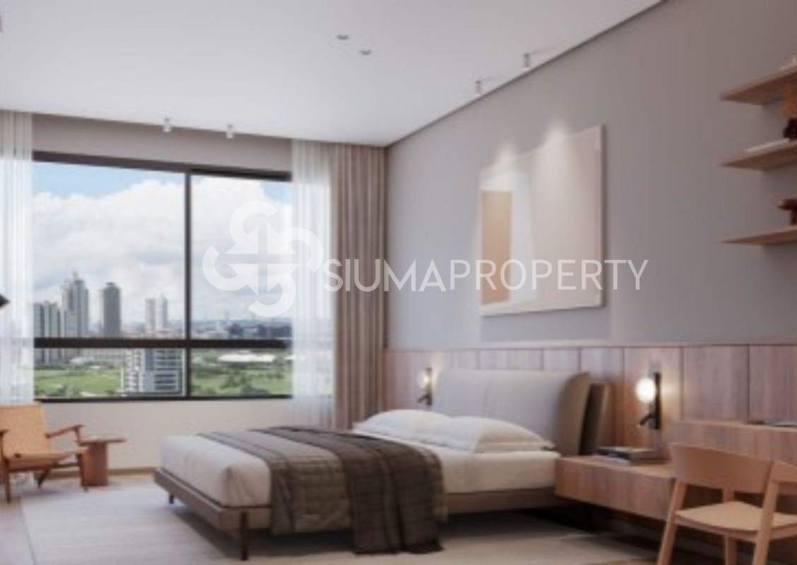 Infinity pool, pergolas, gardens in luxury golf community Santa María Panama