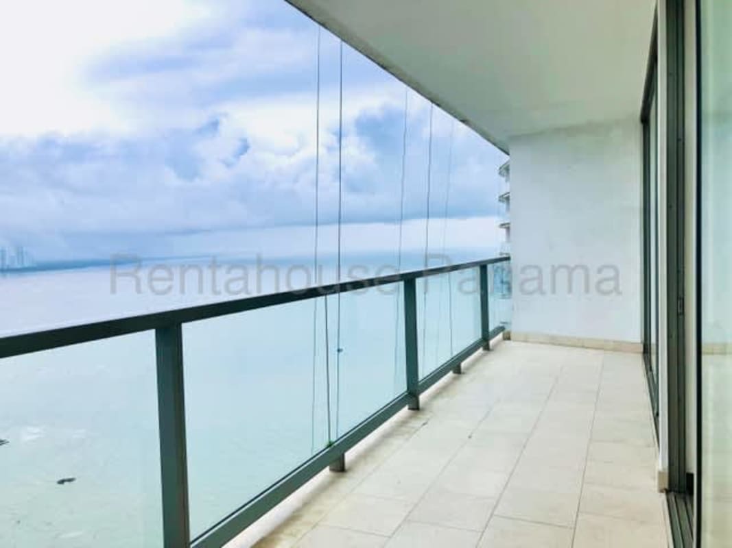 Modern balcony with panoramic Pacific Ocean views PH The Ocean Club Punta Pacifica Panama