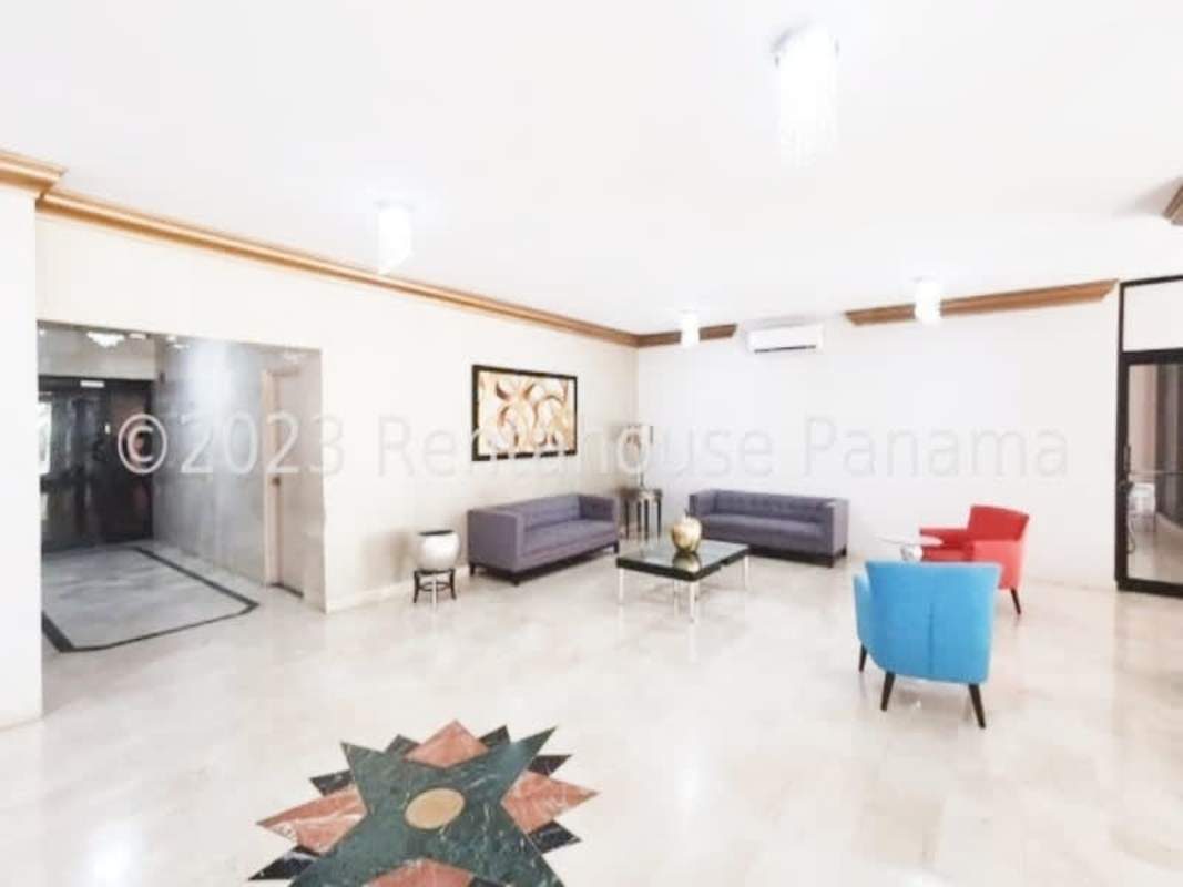 Fully equipped gym with large windows views Punta Paitilla PH Arrecife Panama