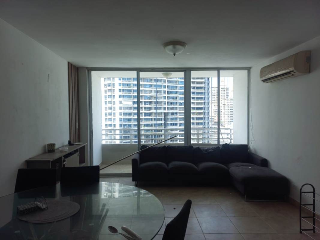 Contemporary kitchen with granite counters, oven, gray cabinets in PH Marquis Tower Panama