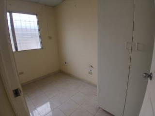 Single-family House for Sale in Nuevo Emperador - 3 bedrooms