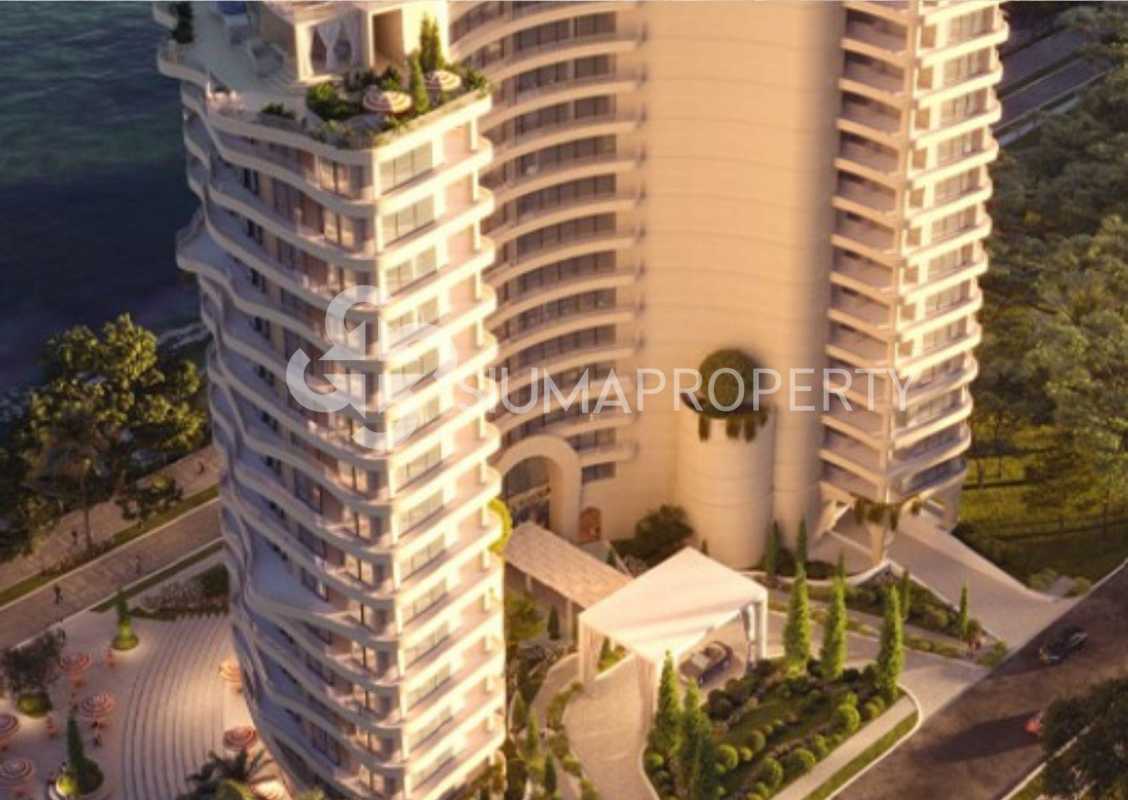 Luxury waterfront condominium towers with marina view in Amador Causeway Panama City