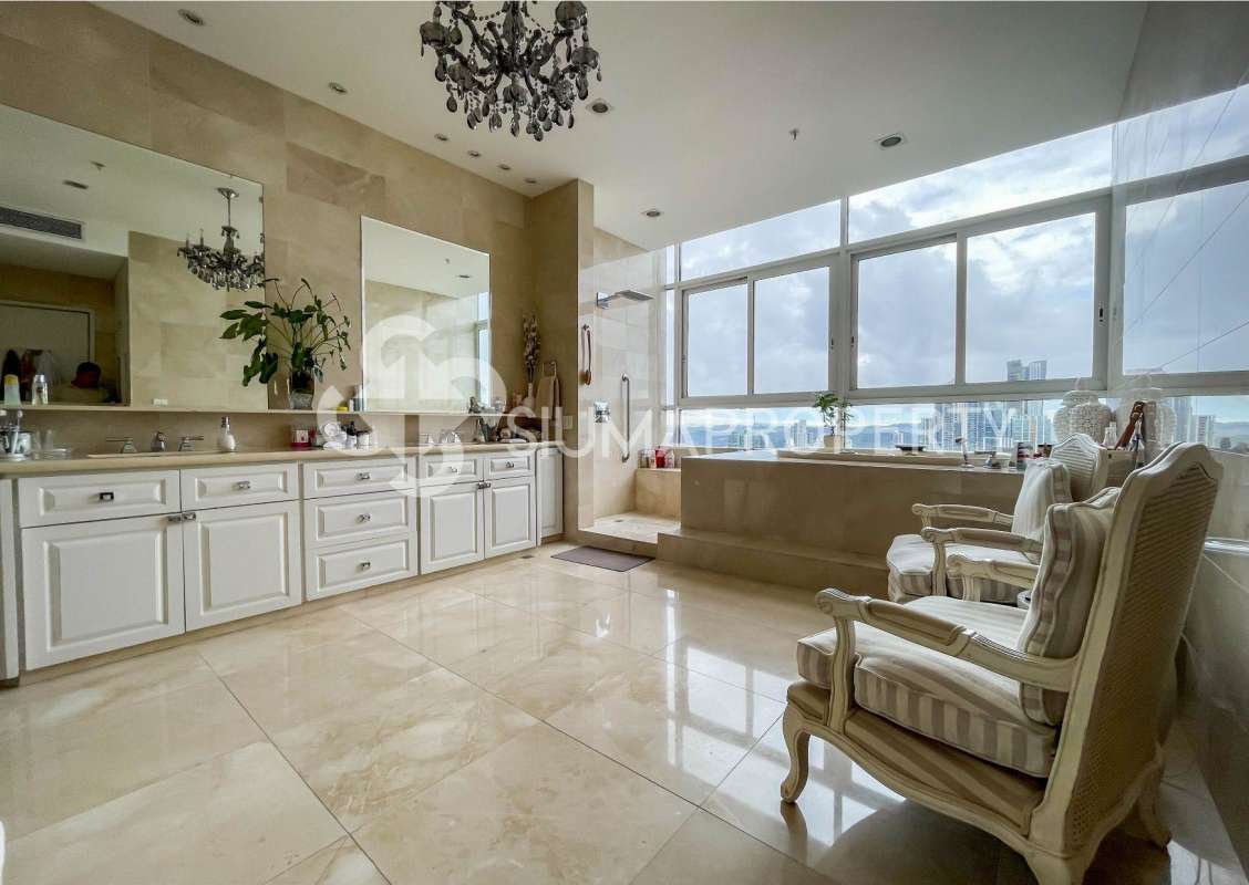 Modern luxury dining area with panoramic water views penthouse PH The Point Punta Paitilla Panama City