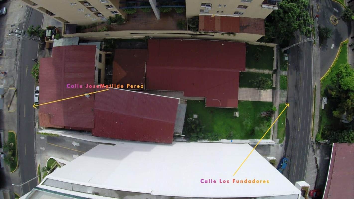 Property view with access on two different streets in San Francisco Panama