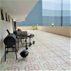 Apartment for Sale in San Francisco - 3 bedrooms