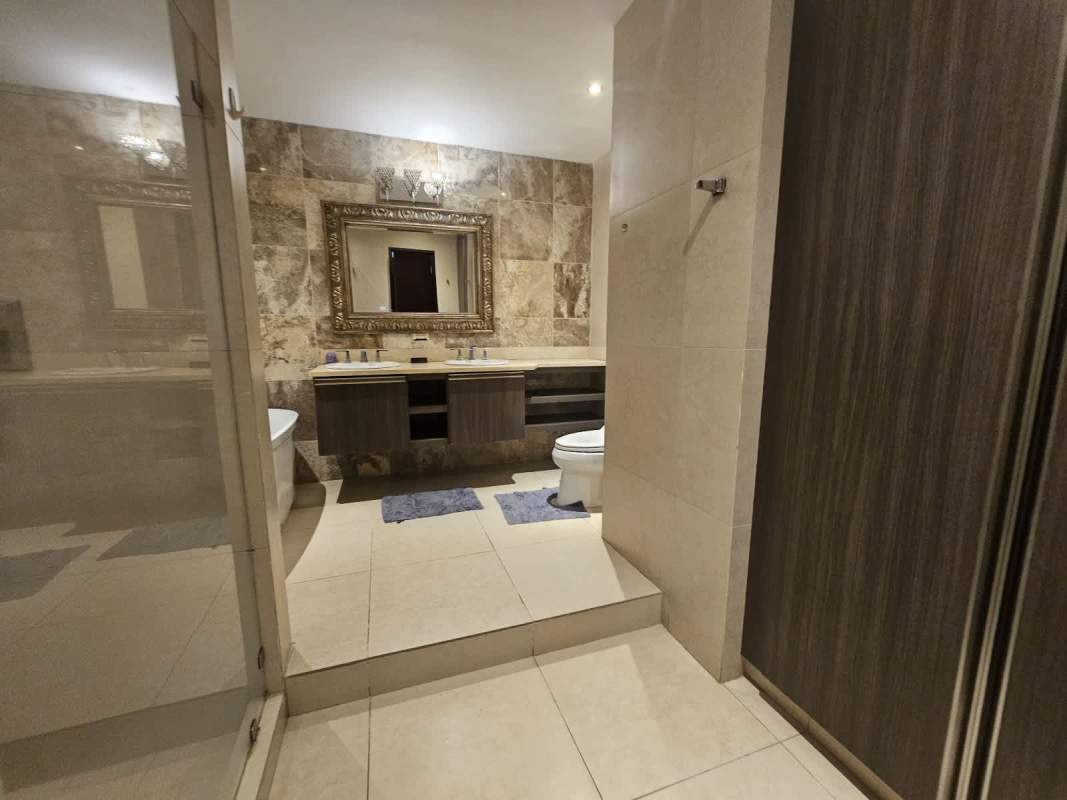 Luxury Oceanview Loft 3BR 3.5BA PH Rivage Avenida Balboa