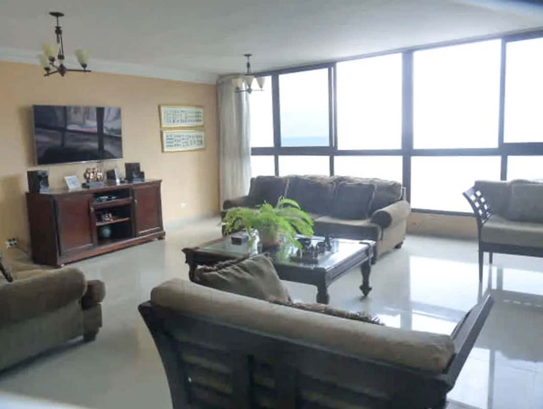 Living room with city and ocean views in PH San Francisco Bay Tower 400 Panama