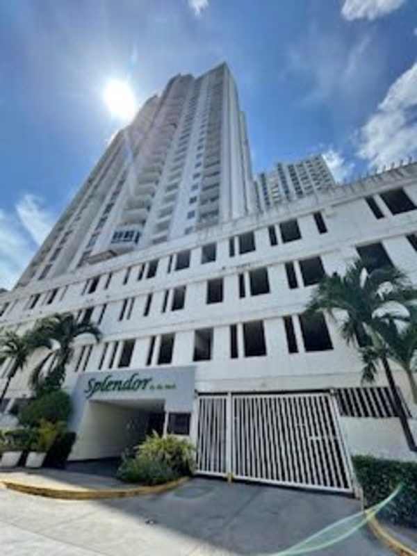 Affordable 2BR Apartment with Parking PH Splendor by The Park