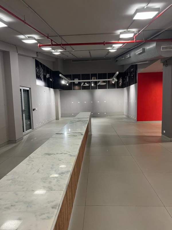 Spacious commercial property interior with open design at Samuel Lewis Obarrio Panama City