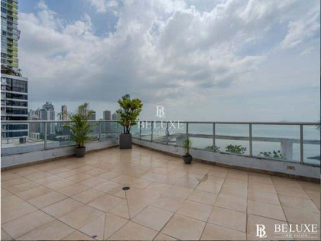 Spacious social lounge and event room with panoramic city views in PH Villa del Mar Panama City