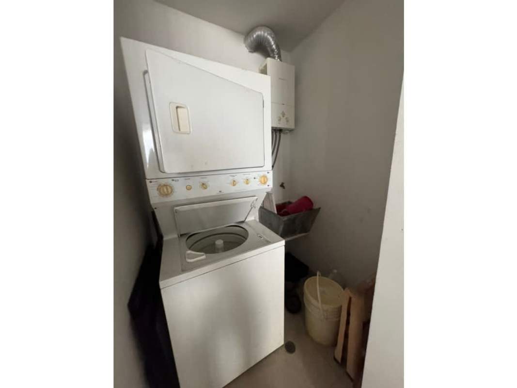 Laundry utility area with washer dryer connection PH Quadrat San Francisco Panama apartment