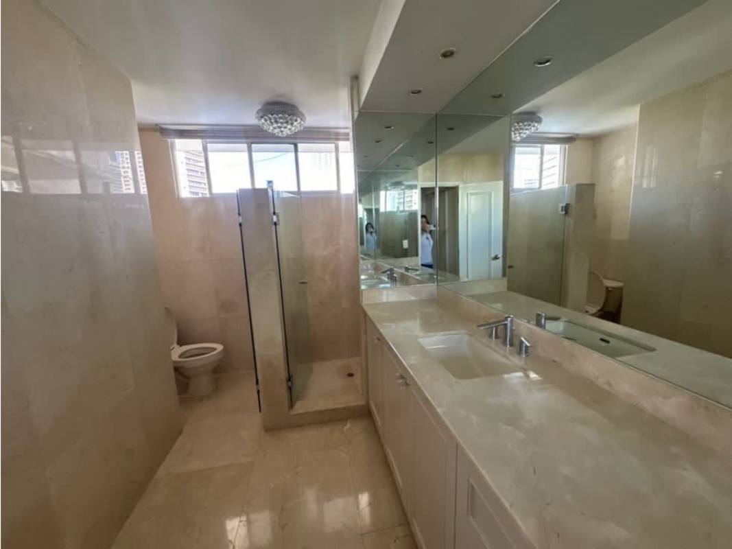 Facade of PH Diplomático in Obarrio Panama City featuring balconies overlooking city