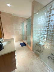 Apartment for Sale in San Francisco - 4 bedrooms