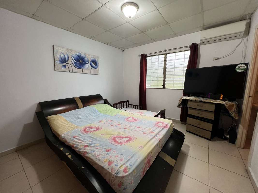 Spacious multi-use room with toys, bean bag, and garden view in Ciudad del Lago Panama