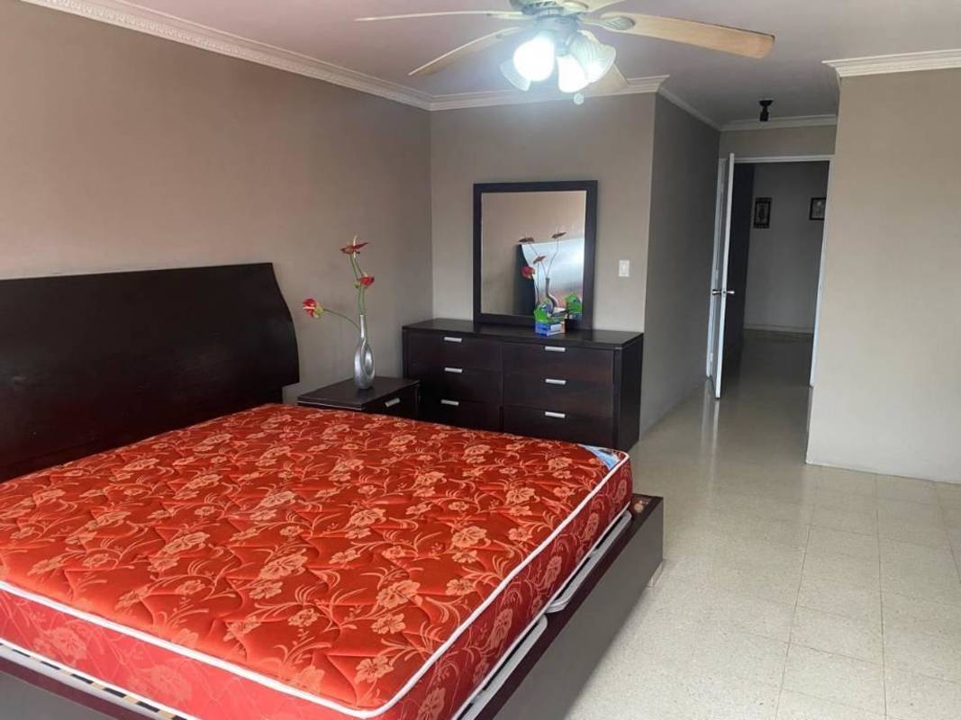 Bedroom featuring city view large windows PH Marsella Panama