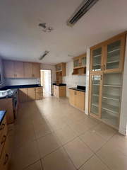 House for Sale in San Francisco - 3 bedrooms