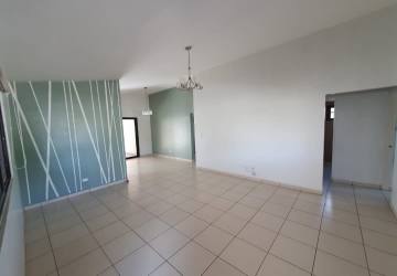 Covered patio terrace with ceiling fan and garden access Costa Verde La Chorrera Panama