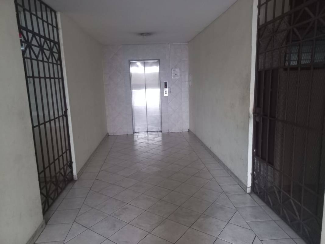 Facade of PH Plaza de Trafalgar multi-story residential building in Carrasquilla Panama City