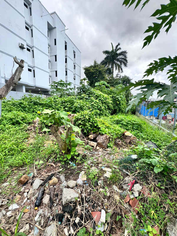 Aerial satellite view of Calle 86 Oeste lot in central Panama City suitable for multi-family development