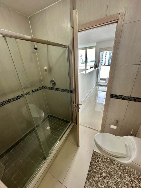 Master bedroom with city view, AC, ceiling fan in PH Moon Tower Panama