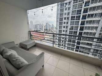 Bright bedroom with large window, AC and nature views at Residencial Las Lomas Playas