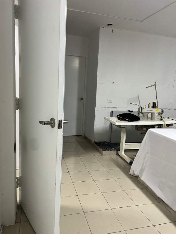 Commercial Space with Workshop Setup for Rent in Obarrio Calle 50