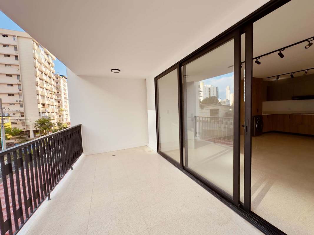 Bedroom with large window and built-in closet PH El Cangrejo Panama City