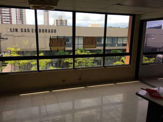 Commercial Office for Rent in Betania - 0 bedrooms