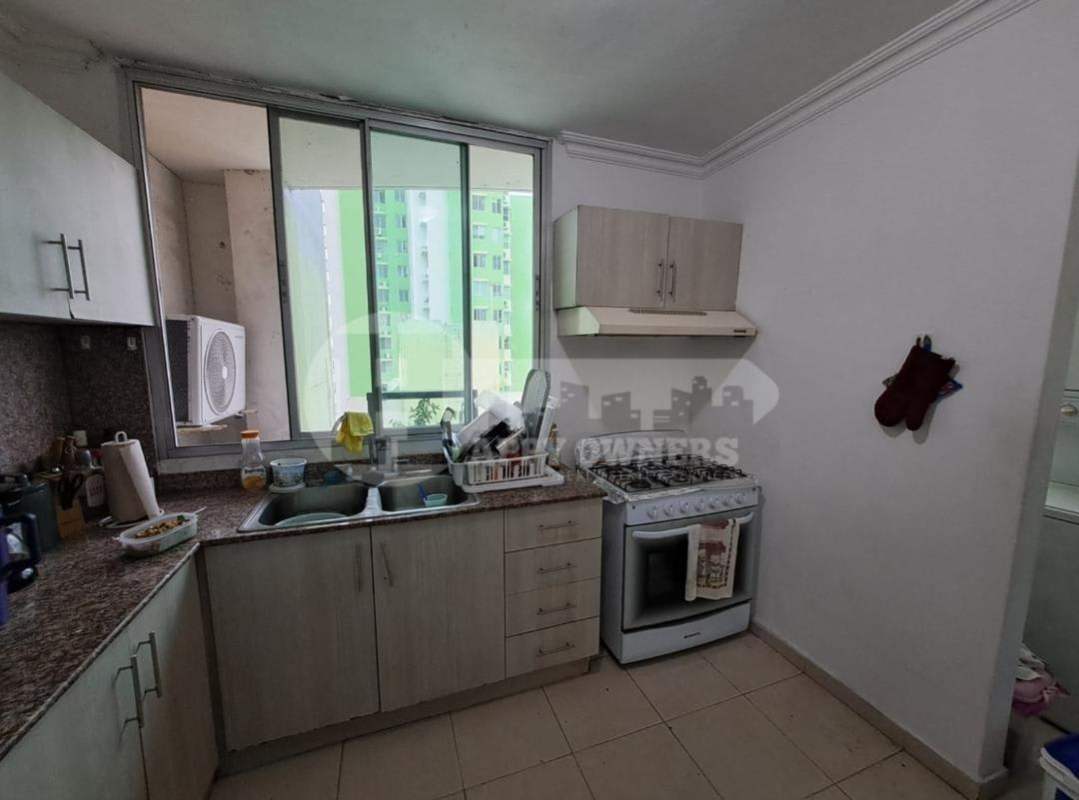 Dining area open layout neutral decor apartment for sale in PH Green Park Tower Condado del Rey Panama