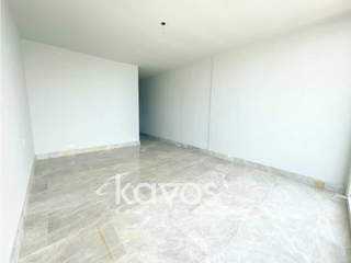 Apartment for Sale in San Francisco - 3 bedrooms