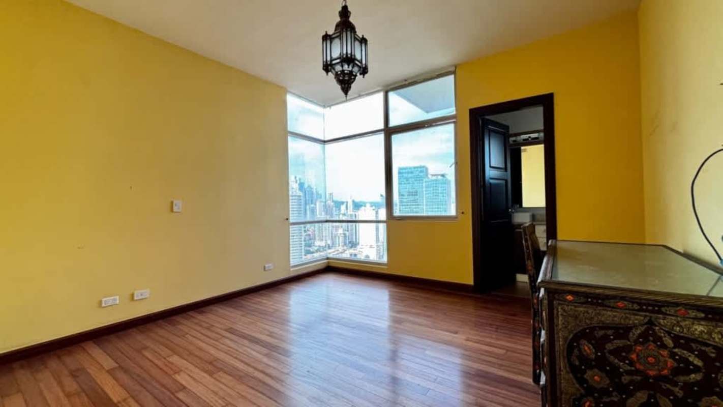 Exterior entrance with tropical landscaping Pacific Point Punta Pacifica luxury condos