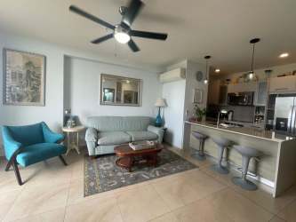 Beachfront 2BR Condo Ocean View PH Royal Palm Gorgona