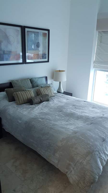 Second bedroom with built-in wardrobe air conditioning modern furnishings PH BICSA Panama City