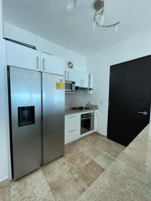 Modern indoor pool with skyline and sea views PH BICSA Avenida Balboa Panama