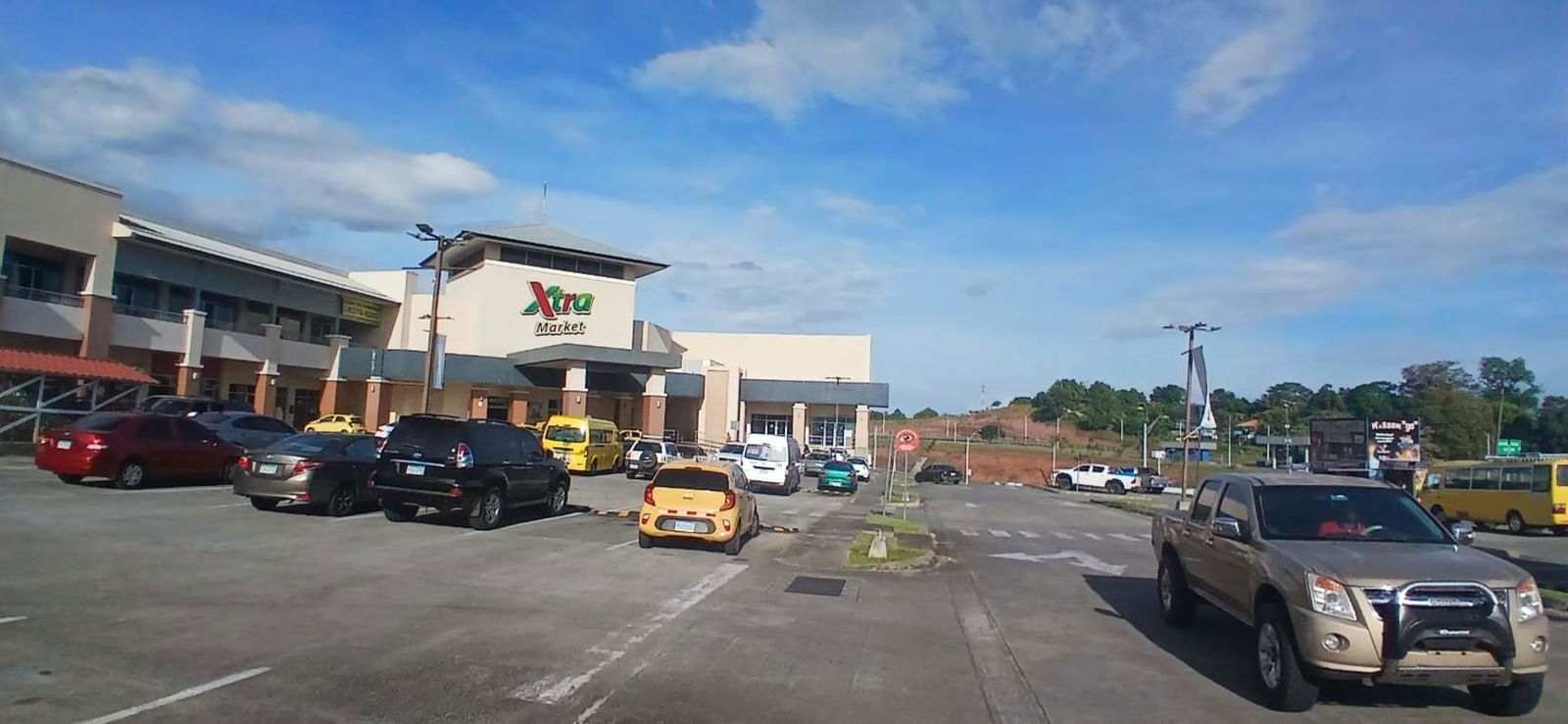 Facade of Xtra Market and retail shops in Terranova Place Pedregal Panama
