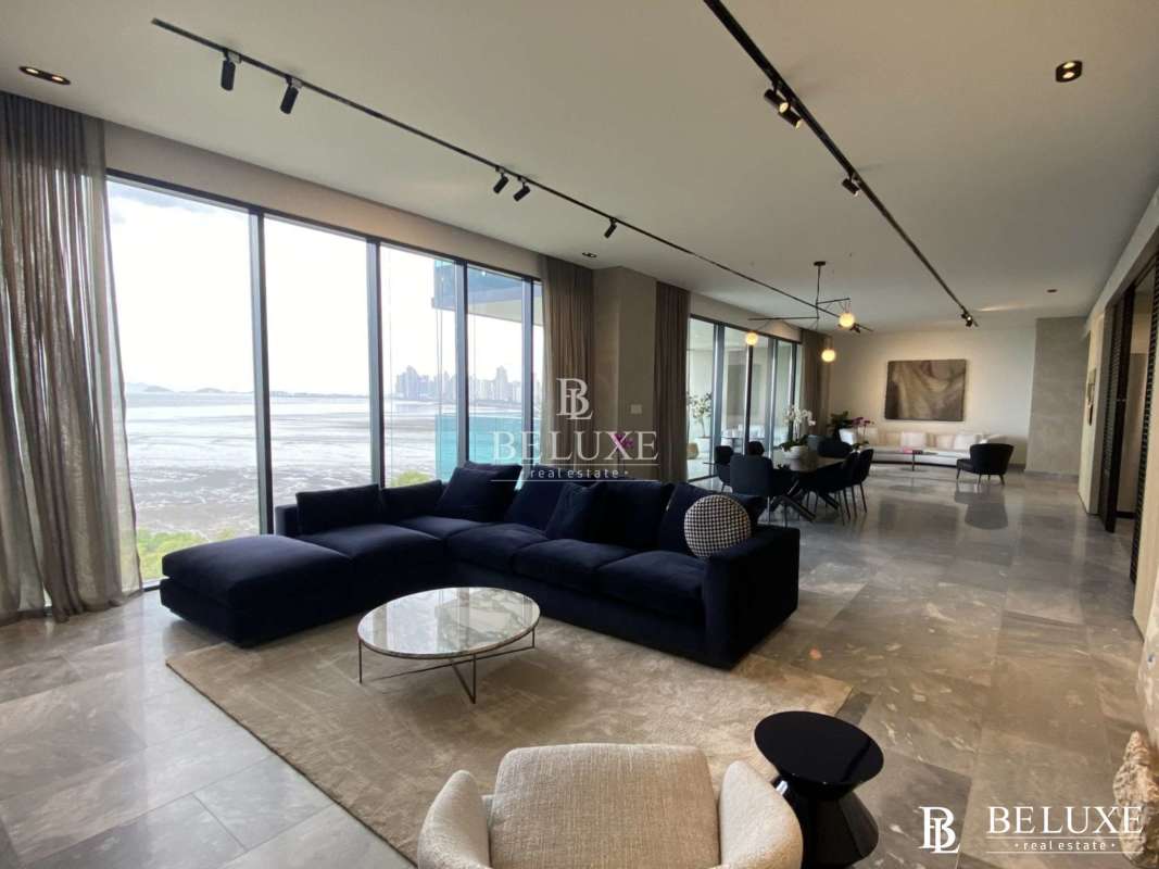 Furnished bedroom with modern finishes in PH Upper East Costa del Este Panama